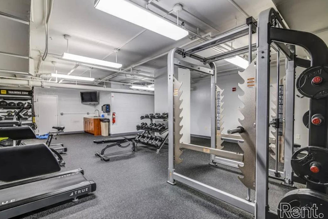 Fitness Room - Longwood Apartments