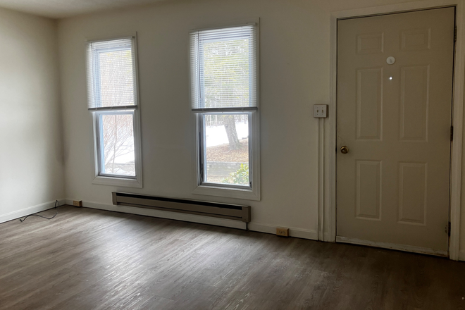 living room - Umass bus- One bedroom apartment, June 1st