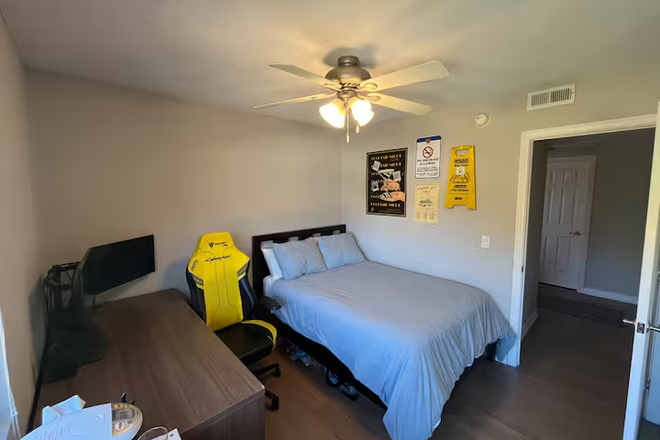Bedroom - Peaceful Modern Apartment at South Coast Plaza