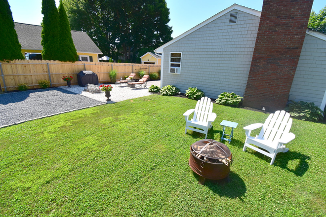 Outside - 257 Middlebridge Road House