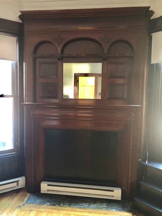 LIVING ROOM - NO BROKER FEE - STUNNING ONE BEDROOM APARTMENT AT 1061 BEACON STREET, BROOKLINE AVAILABLE 9/1/2026