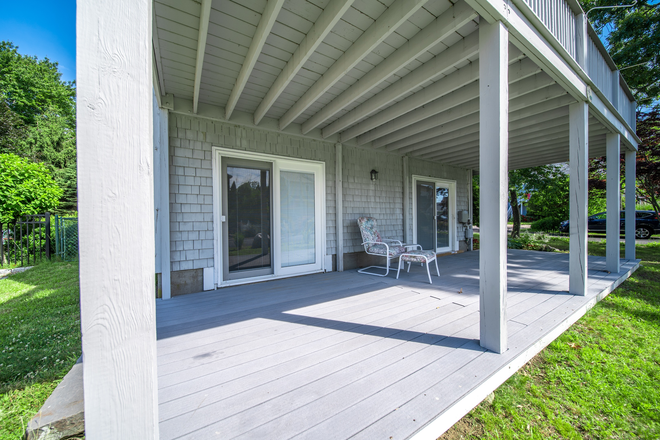 Ground Floor patio (Covered) - Bonnet Shores  - 4 Bed - 2 Bath House  Off Street Parking - Deck with BBQ Grill