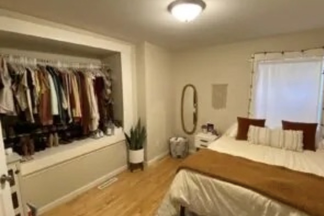 Bedroom - Downtown House