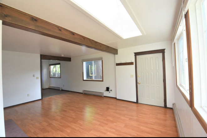 Entrance/ main living room - Searching for additionally roommate Starting Aug 20th House