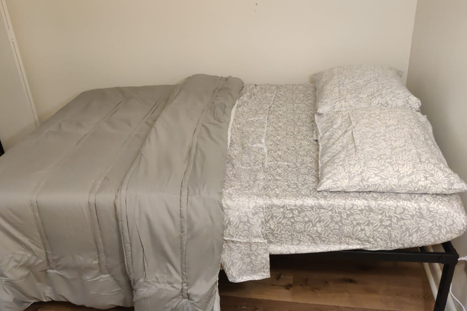 Bed with Mattress - Fully Furnished Room at University Terrace