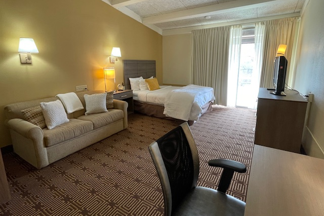 Studio Bedroom - The Residences - Extended Stay/30 Day Minimum Apartments