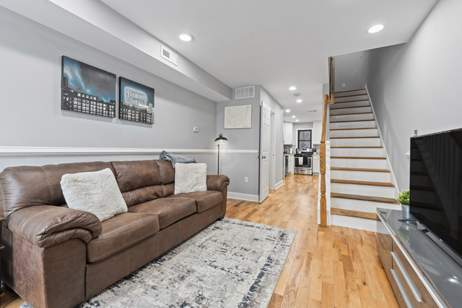 LR - Fully Furnished 3BR/2BA rowhome FREE internet and monitored security system