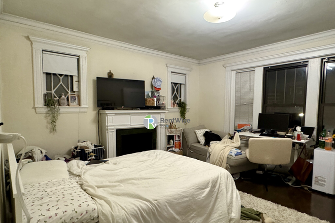 1 - SEPT 2026-Amazing Park Dr 3 bed, Heat inc. NO BROKER FEE! Apartments