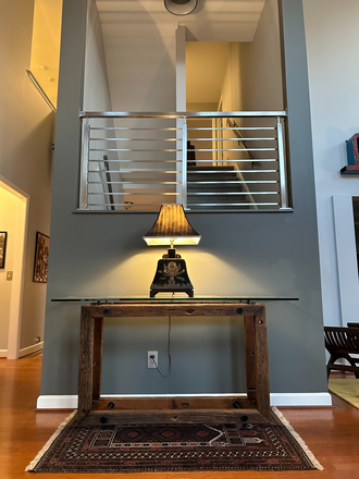 entry - Luxe furnished Durham house 10 min from campus