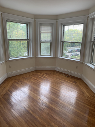 a - GOOD FIND Apartments