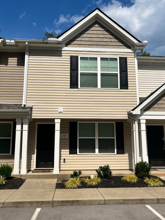 1160 Tradition Trail - Townhome for Rent near MTSU!( 2 Bedrooms and 2.5 Bathrooms)