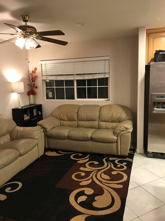 Living - House 5 bedroom with 5 bathroom