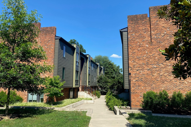 Exterior - Park Lane Apartments