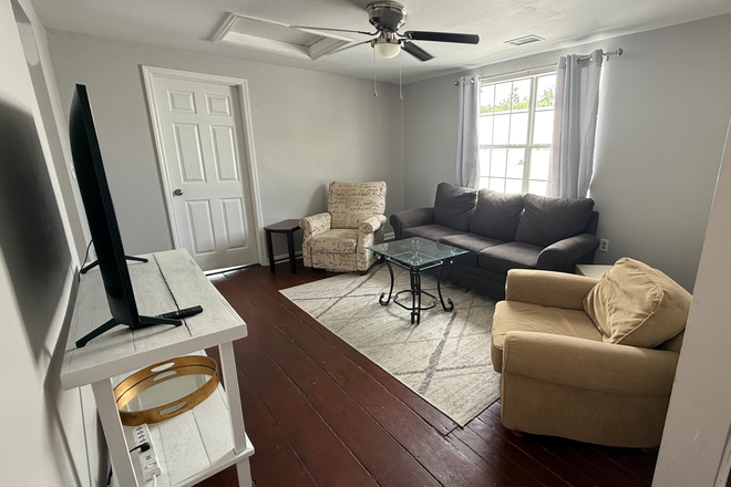 286B Living Room with Samsung smart TV - Renovated fully furnished apartments with character
