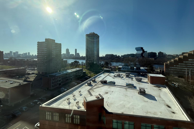 View - On-campus Graduate Junction W88 9th-floor summer sublet. room in 4b2b. May 17 - Aug 22 preferred Apartments