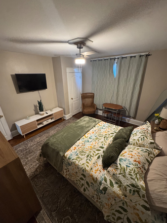 Master bedroom - The Ragland Home