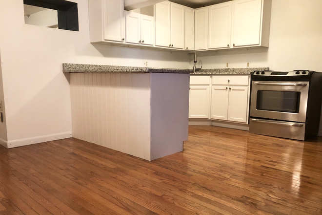 Call NOW for showings! 617-236-8550 - EGMONT ST - *NO FEE* RENOVATED GRDN LVL 3BR/1BA AVAIL *9/1/2026* W/ LNDRY IN BLDNG, H&HW INC, PRKNG!