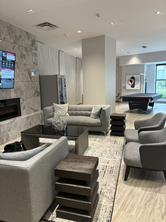 Common area - Modern building located steps for U of T Condo