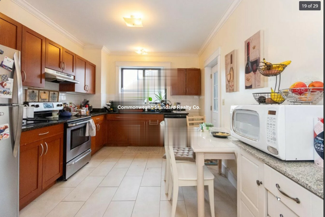 1 - No Fee Condo Quality 4 bed 2 bath Walk to Green Line No Fee 9/1