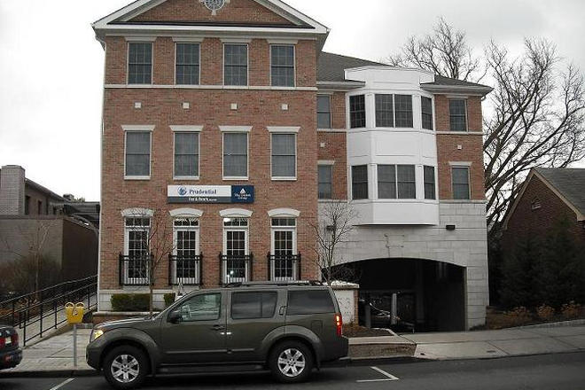 Street view - 1BR apt-253 Nassau St-Princeton