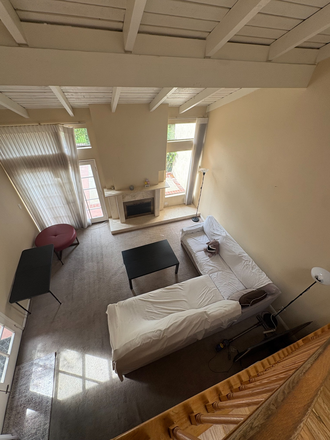 Living Room - 2 Rooms Available in 4 bedroom House [GRAD STUDENTS & UCI STAFF - FEMALES ONLY]