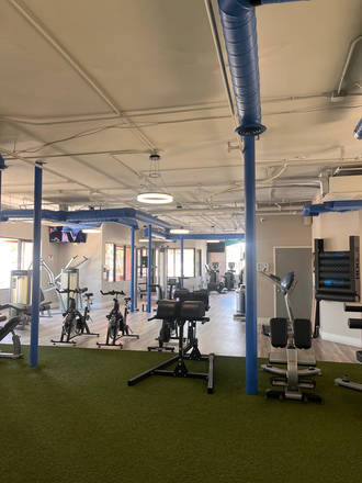 Fitness center - The Standard, 1.5 miles aprox. away from the campus Apartments