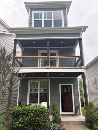 Front entrance - Cahal Y’all! 2 bed/3.5 bath move-in ready