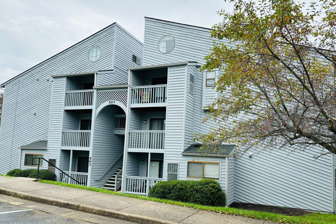  - 2 Bedroom 2 Bath Condo with Loft