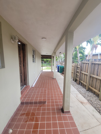 Outside Entrance - Shenandoah Area Triplex