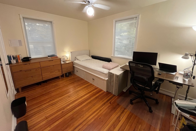 Bedroom - Furnished room for PU affiliate-Linden Ln-Princeton