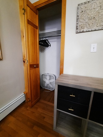 bedroom - Looking for a roommate in a 4BR Apartment Near Tufts - Utilities Included
