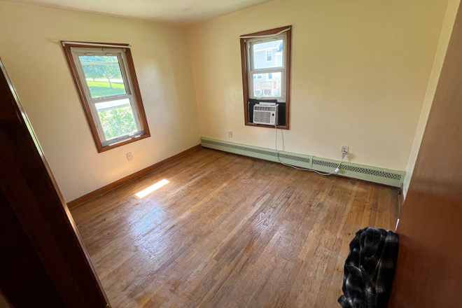 Room being sublet - Spacious house. 15 minute walk from Campus and Downtown. Bus stop 2 minutes from house if needed.