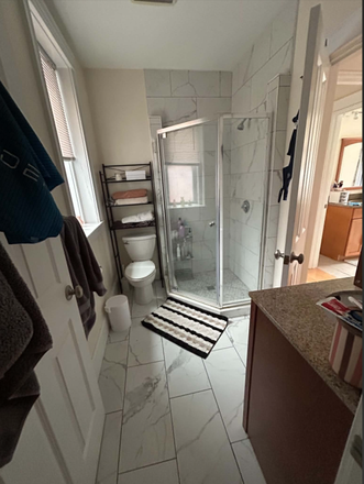 Shared bathroom - Room open in 3bed 2bath!