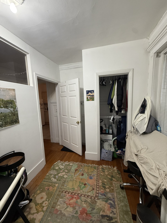 Available Bedroom - 1 Bedroom Available in 3 bedroom apartment