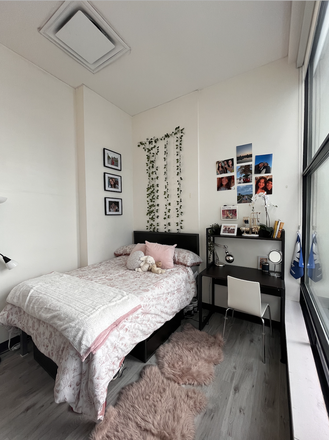 Bedroom - Parkside Student Residence