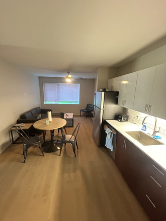 Kitchen and Living room space - Winter & Spring term UO Apartment Housing relet