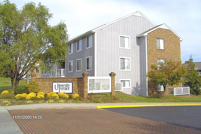  - 4 Bedroom 2 Bath Condo