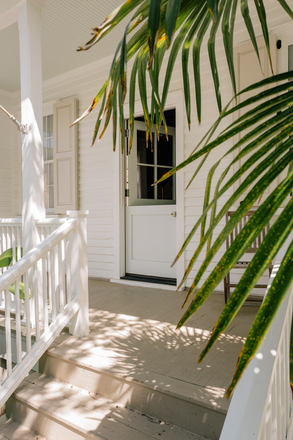 Garden entrance to the porch - Historic Design Freedman's Cottage House