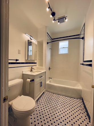Bath - Apartment close to campus