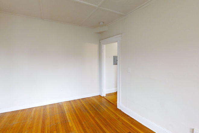 Call NOW for showings! 617-236-8550 - BOYLSTON ST - *NO FEE* CUTE STUDIO/1BR NEAR CAMPUS FOR *9/1/2026* W/ LNDRY IN BLDNG, H&HW INC Apartments