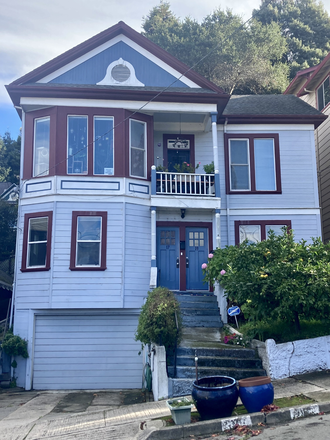 front view-unit on bottom - Quiet duplex unit in lovely accessible Pt. Richmond