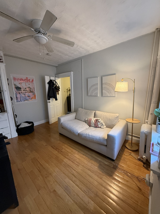 living room - Renovated 3 Bed / 2 Bath w/ Heat Included! Available 9/1/26!!! Apartments