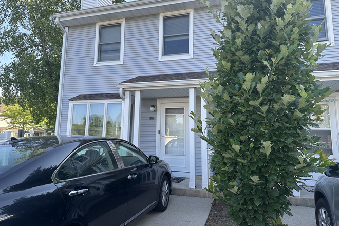 Front - 196 Jonathan Dayton Ct Princeton, NJ 08540 Townhome
