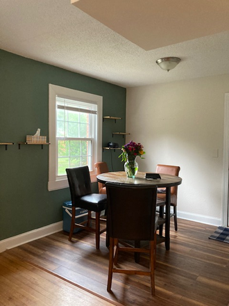 Dining Room - Poplar West Apartments