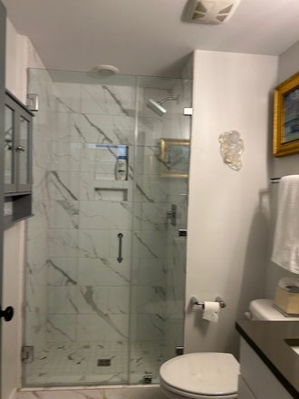 Walkin shower and medicine cabinet. Cleaning supplies. - Eastside Elegance. Spacious yard. BigBadBreakfast, Taco Boy, Leons, Melfis, East City Lights Coffee House