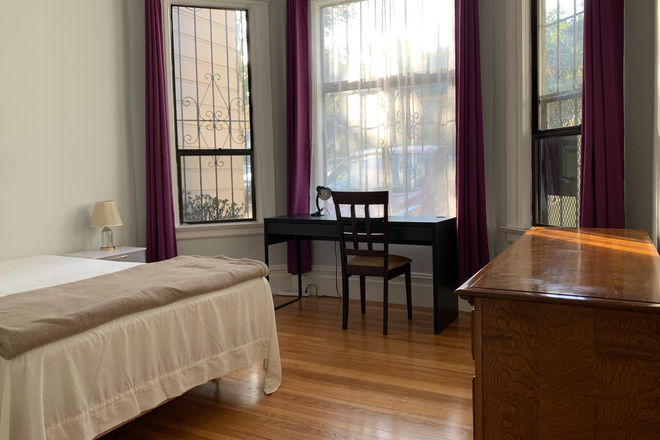 Bedroom1 - Two Newly Renovated 1Bd/1Ba Units (rent separately) close to campus, $1,300/Room House