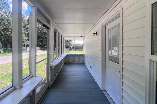 Photo - Pet Friendly 2BR/2BA + Flex Space off Waldo Road! House