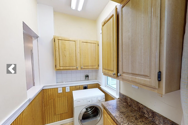 laundry - Huge 4 Bed / 1 Bath w/ Laundry in unit available 9/1/24!! Apartments