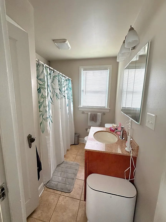 This is from the last tenant. I don't have furnishing yet. - Eden and Oak St Apartments