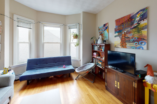 Call NOW for showings! 617-236-8600 - FALCON ST - GREAT DEAL ON EAGLE HILL! 4BR FOR *9/1/2026* W/ LNDRY IN BLDNG, 2 BATHS, DECK NEAR MBTA! Apartments